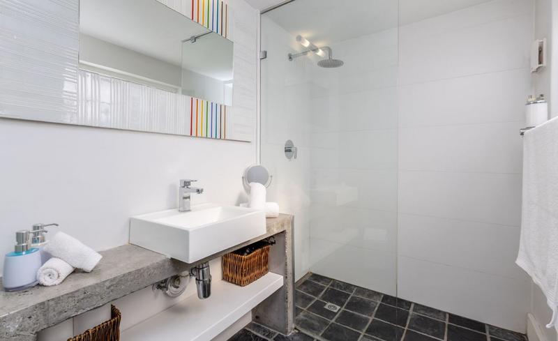 6 Bedroom Property for Sale in Camps Bay Western Cape